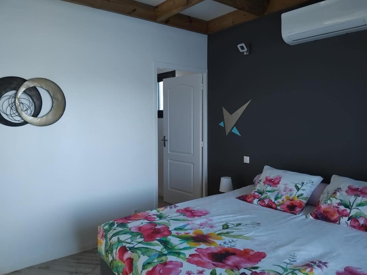 La Villa Tikalikata Сен-Жозеф Екстериор снимка