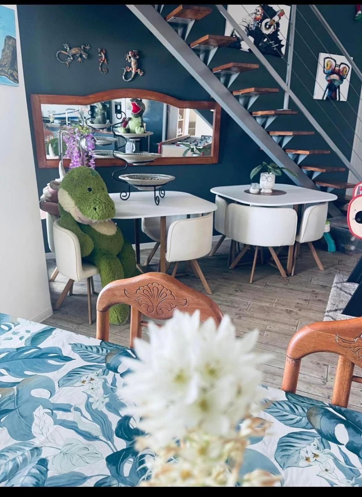 La Villa Tikalikata Сен-Жозеф Екстериор снимка